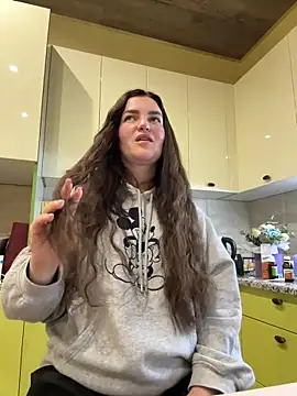 Snapshot of Karolina_llove chatting on 29, 10, 2025 Karolina llove online show from 29, 10, 2025