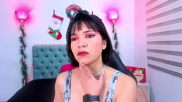 lina bedoya  online show from 20, 12, 2024
