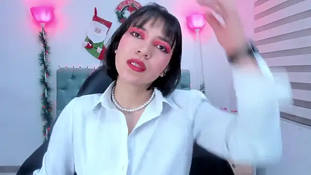 lina bedoya  online show from 26, 12, 2024