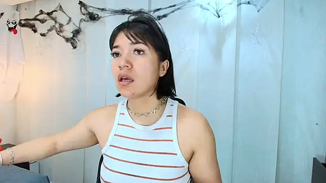 lina bedoya  online show from 29, 10, 2025