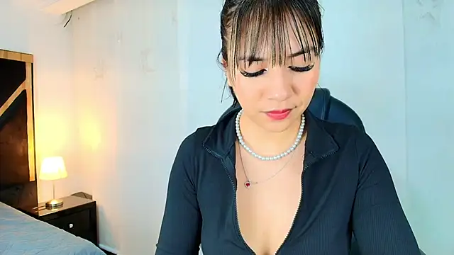 lina bedoya  online show from 27, 5, 2026