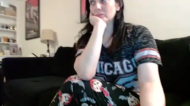 CrystalLakeXO online show from 5, 10, 2025