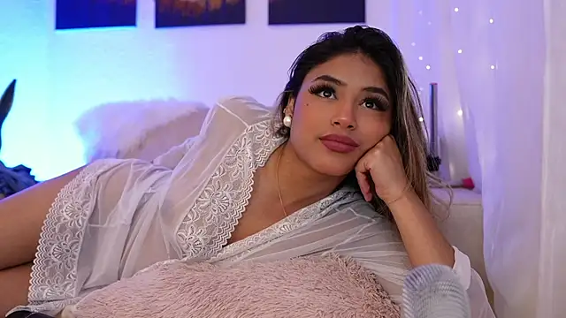 SaraParisi online show from 13, 12, 2024