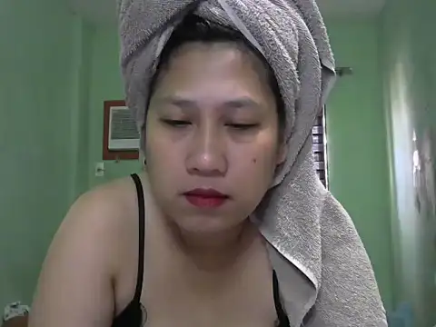 Snapshot of sweetsexysmile chatting on 7, 4, 2026 sweetsexysmile online show from 7, 4, 2026