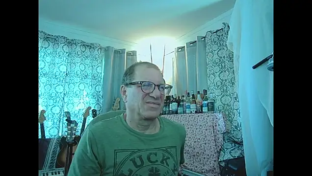 coryassman online show from 19, 6, 2026