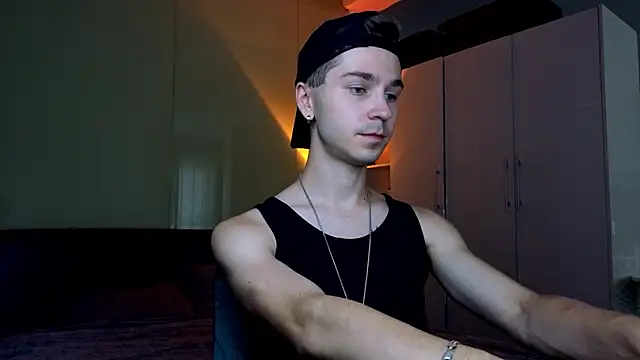 Joseph  Quinn online show from 26, 2, 2026