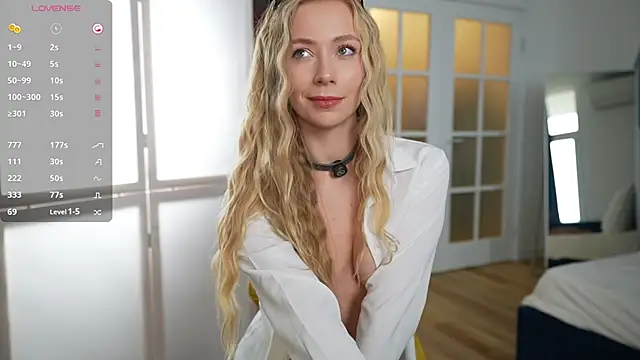 Snapshot of Vika54784 chatting on 17, 2, 2025 Vika54784 online show from 17, 2, 2025