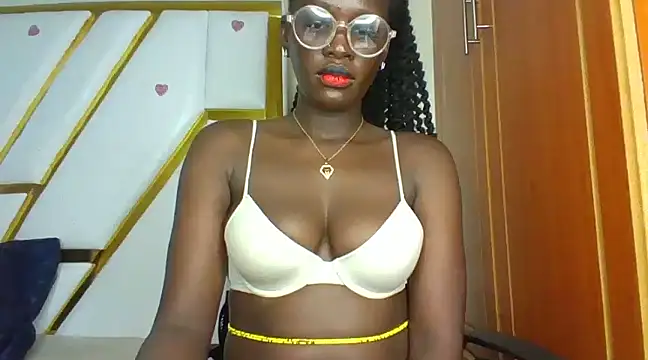 cutesmiling online show from 26, 1, 2025