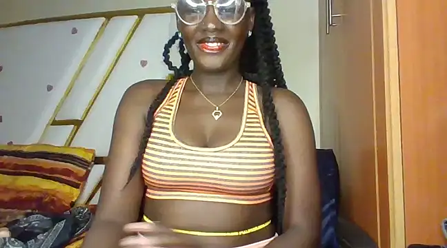 cutesmiling online show from 5, 2, 2025