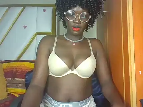 cutesmiling online show from 7, 3, 2025