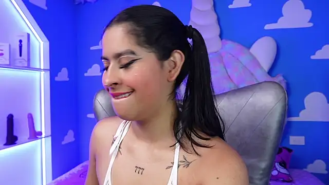 Snapshot of miss_romyna chatting on 20, 1, 2025 miss romyna online show from 20, 1, 2025