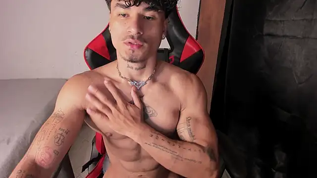 Thomas Fit1 online show from 4, 6, 2026