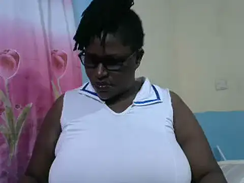 Snapshot of sexy_bigboobss chatting on 13, 2, 2025 sexy bigboobss online show from 13, 2, 2025