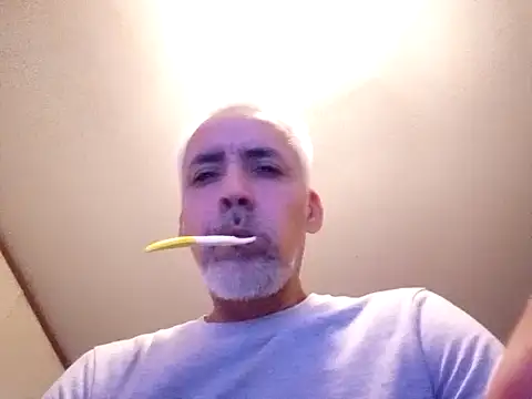 Snapshot of Xoc8_ chatting on 7, 2, 2025 Xoc8 online show from 7, 2, 2025