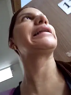 AnthonelaDuque online show from 6, 10, 2025