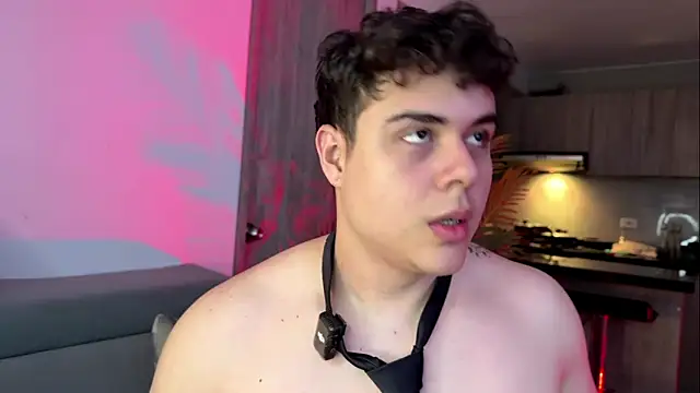 Snapshot of odin_blake chatting on 27, 11, 2025 odin blake online show from 27, 11, 2025