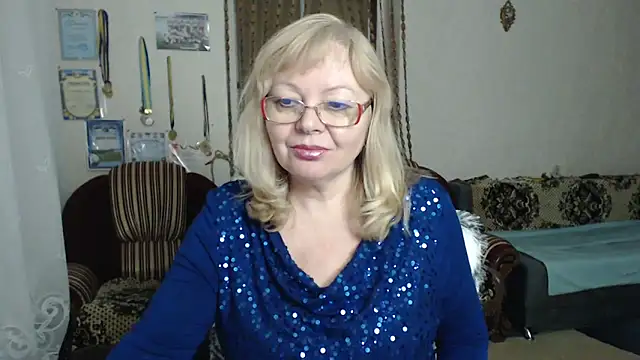 EvelynLoveShy online show from 17, 2, 2026