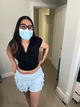 jAsMinE678 online show from 6, 3, 2026