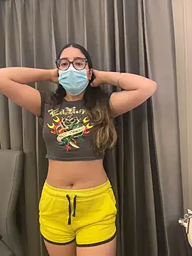 jAsMinE678 online show from 27, 6, 2026