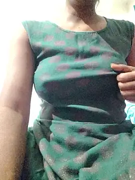 rituporna2004 online show from 17, 1, 2026