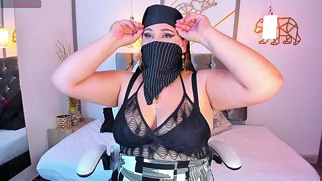 SalmaZaman online show from 10, 9, 2025