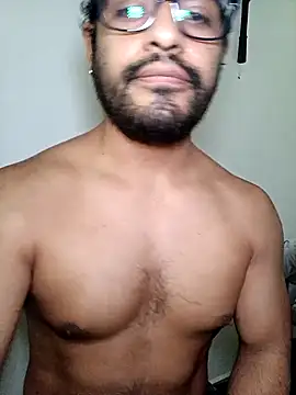 HombreS3n online show from 23, 9, 2025