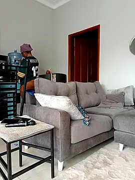 Babez show online show from 3, 3, 2026