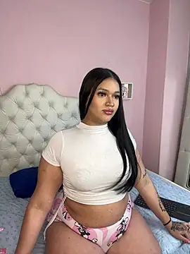 Snapshot of GemaGranadoss chatting on 24, 1, 2025 GemaGranadoss online show from 24, 1, 2025