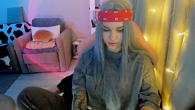 Ledy WWWII online show from 19, 1, 2025