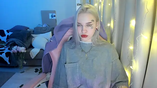 Ledy WWWII online show from 10, 3, 2025