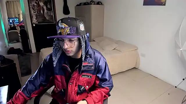 a lejandro 0 8 online show from 12, 12, 2024