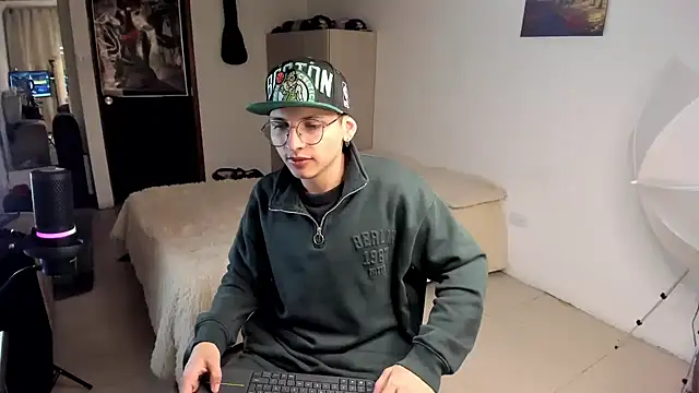 a lejandro 0 8 online show from 14, 12, 2024