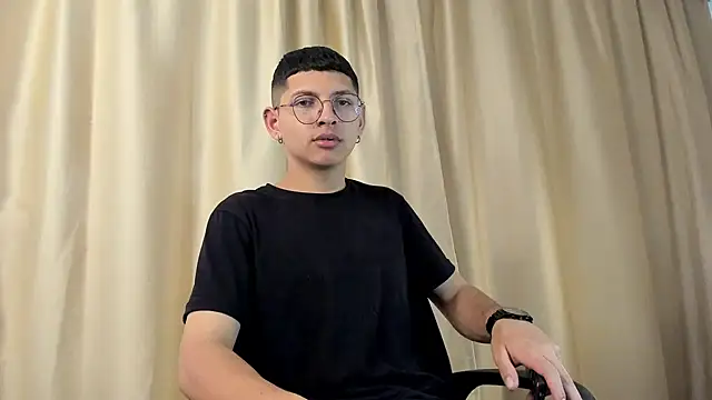 a lejandro 0 8 online show from 18, 1, 2025