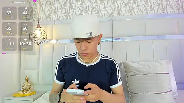 Snapshot of 1m_Joel chatting on 5, 10, 2025 1m Joel online show from 5, 10, 2025