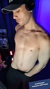 Snapshot of sexyboycolombi4 chatting on 10, 3, 2025 sexyboycolombi4 online show from 10, 3, 2025