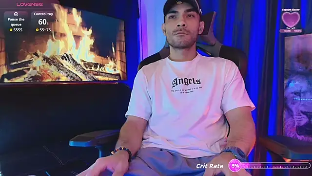 Snapshot of sexyboycolombi4 chatting on 27, 9, 2025 sexyboycolombi4 online show from 27, 9, 2025