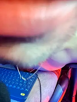 Snapshot of sexyboycolombi4 chatting on 19, 10, 2025 sexyboycolombi4 online show from 19, 10, 2025