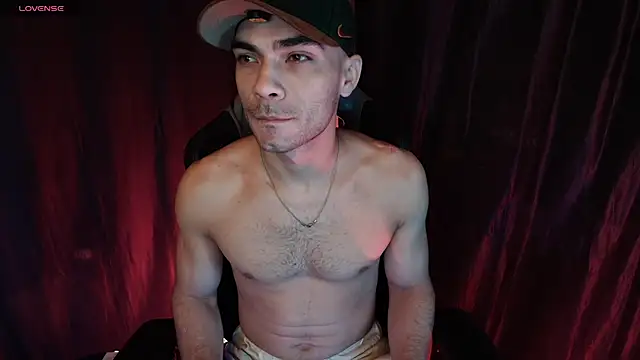 Snapshot of sexyboycolombi4 chatting on 21, 12, 2025 sexyboycolombi4 online show from 21, 12, 2025