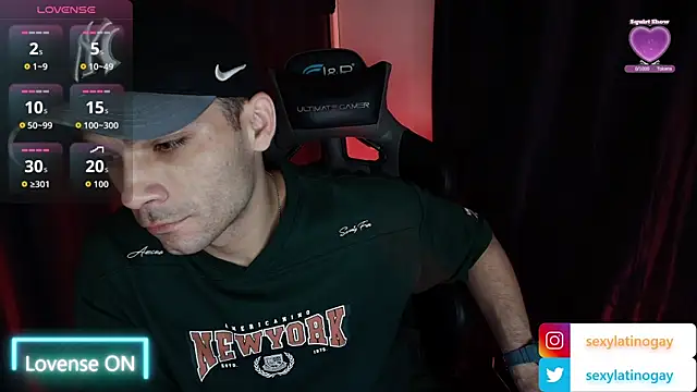 Snapshot of sexyboycolombi4 chatting on 10, 1, 2026 sexyboycolombi4 online show from 10, 1, 2026