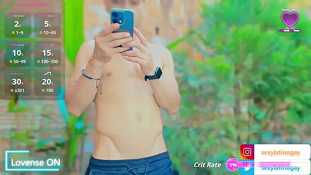 sexyboycolombi4 online show from 21, 5, 2026