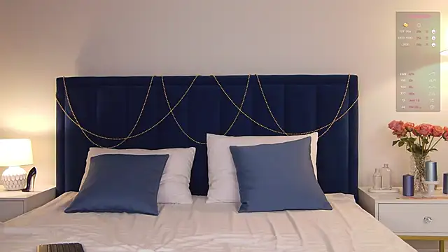 Snapshot of MilaDemies chatting on 11, 1, 2025 MilaDemies online show from 11, 1, 2025