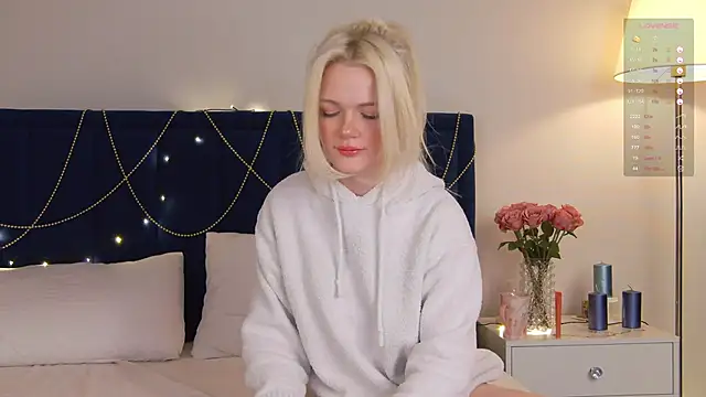 Snapshot of MilaDemies chatting on 28, 1, 2025 MilaDemies online show from 28, 1, 2025