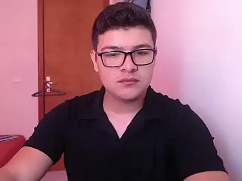 Plug Control online show from 10, 4, 2026