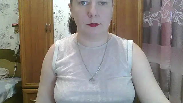 Snapshot of SophieNightAh chatting on 19, 2, 2025 SophieNightAh online show from 19, 2, 2025