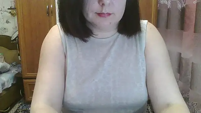 Snapshot of SophieNightAh chatting on 27, 2, 2025 SophieNightAh online show from 27, 2, 2025