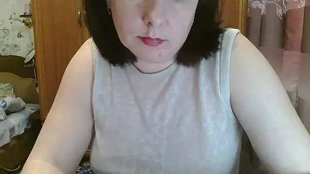Snapshot of SophieNightAh chatting on 27, 2, 2025 SophieNightAh online show from 27, 2, 2025