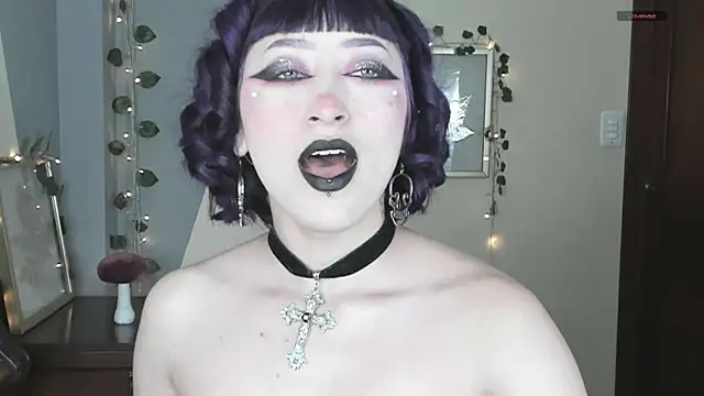 BlueBerry     online show from 19, 12, 2025