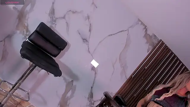 MissIvanna online show from 28, 12, 2024