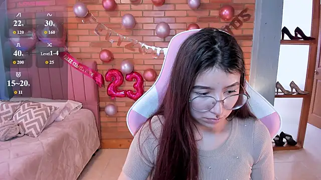 Amy joones online show from 11, 5, 2026