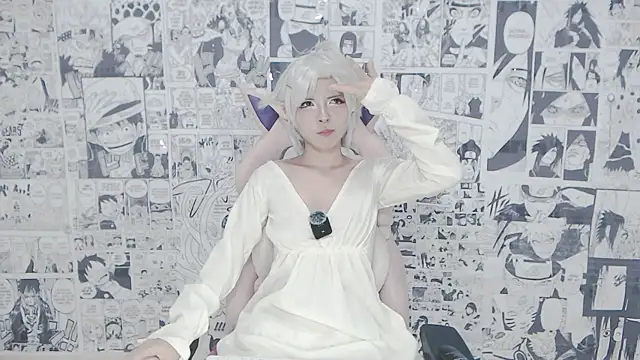 Miahparker online show from 5, 10, 2025